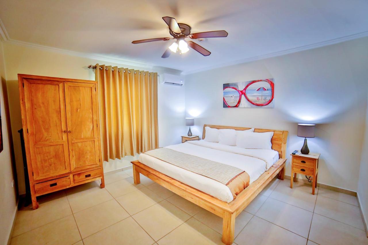 Pearl Aruba Condos Палм Бич Экстерьер фото