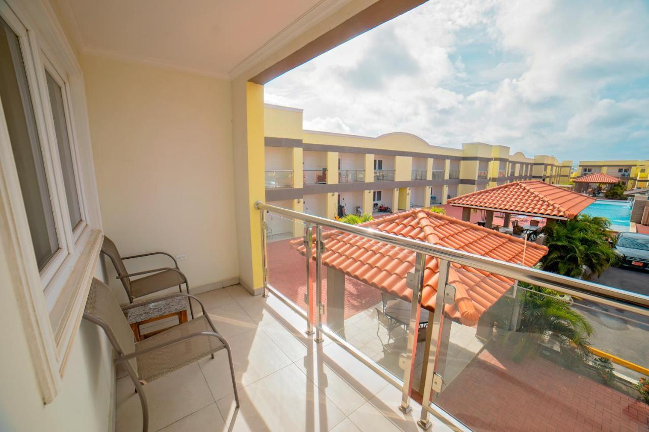 Pearl Aruba Condos Палм Бич Экстерьер фото